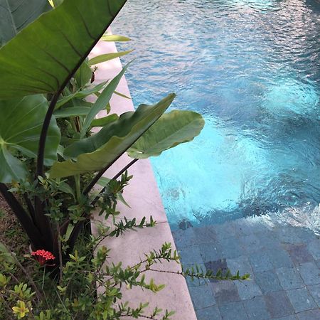 Villa Abhista Seminyak Extérieur photo