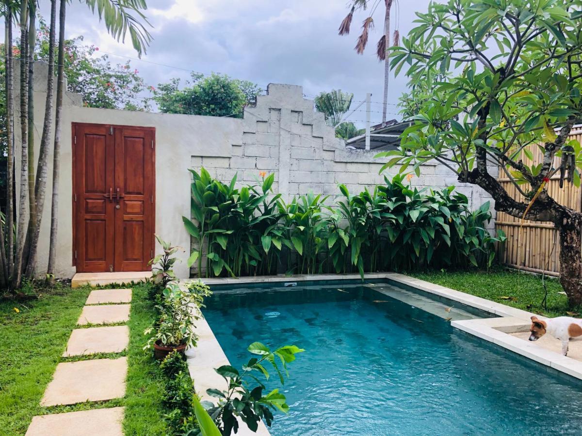 Villa Abhista Seminyak Extérieur photo