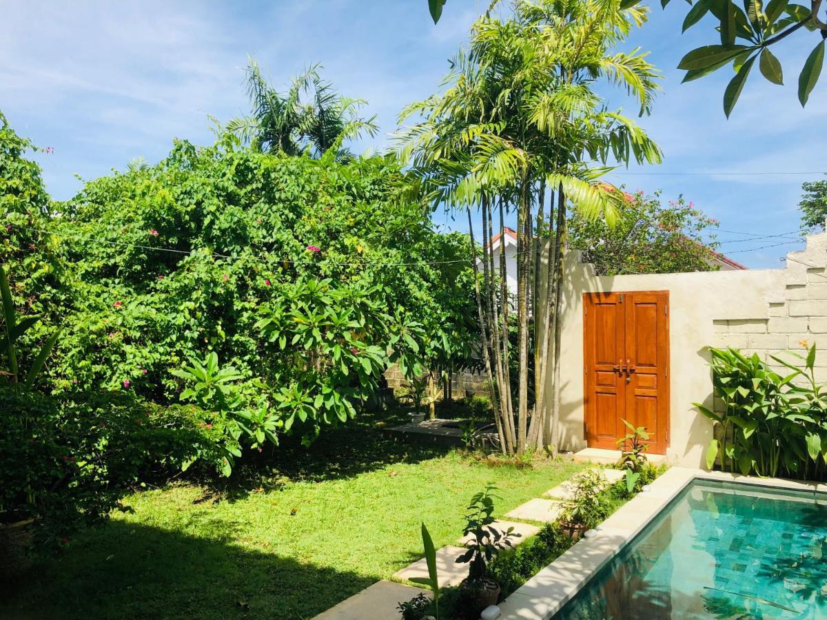 Villa Abhista Seminyak Extérieur photo
