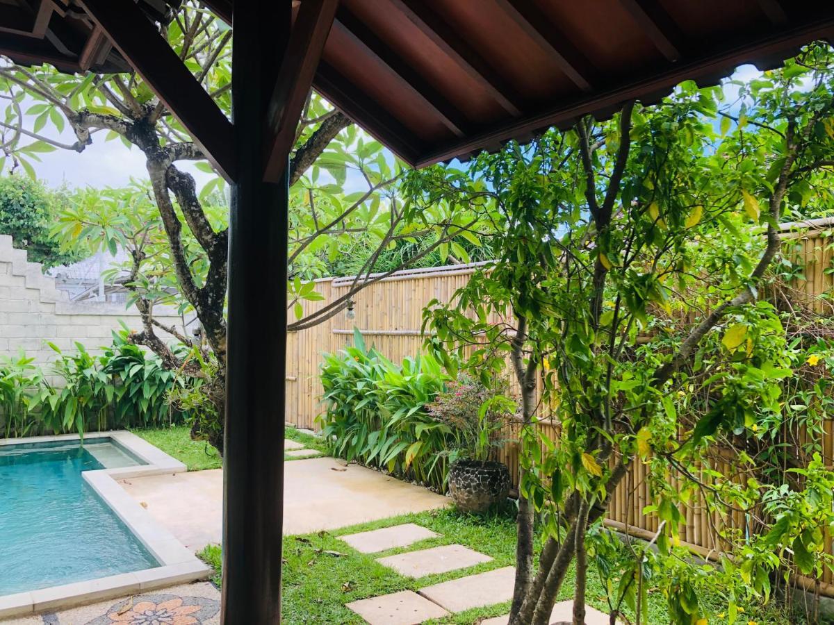 Villa Abhista Seminyak Extérieur photo