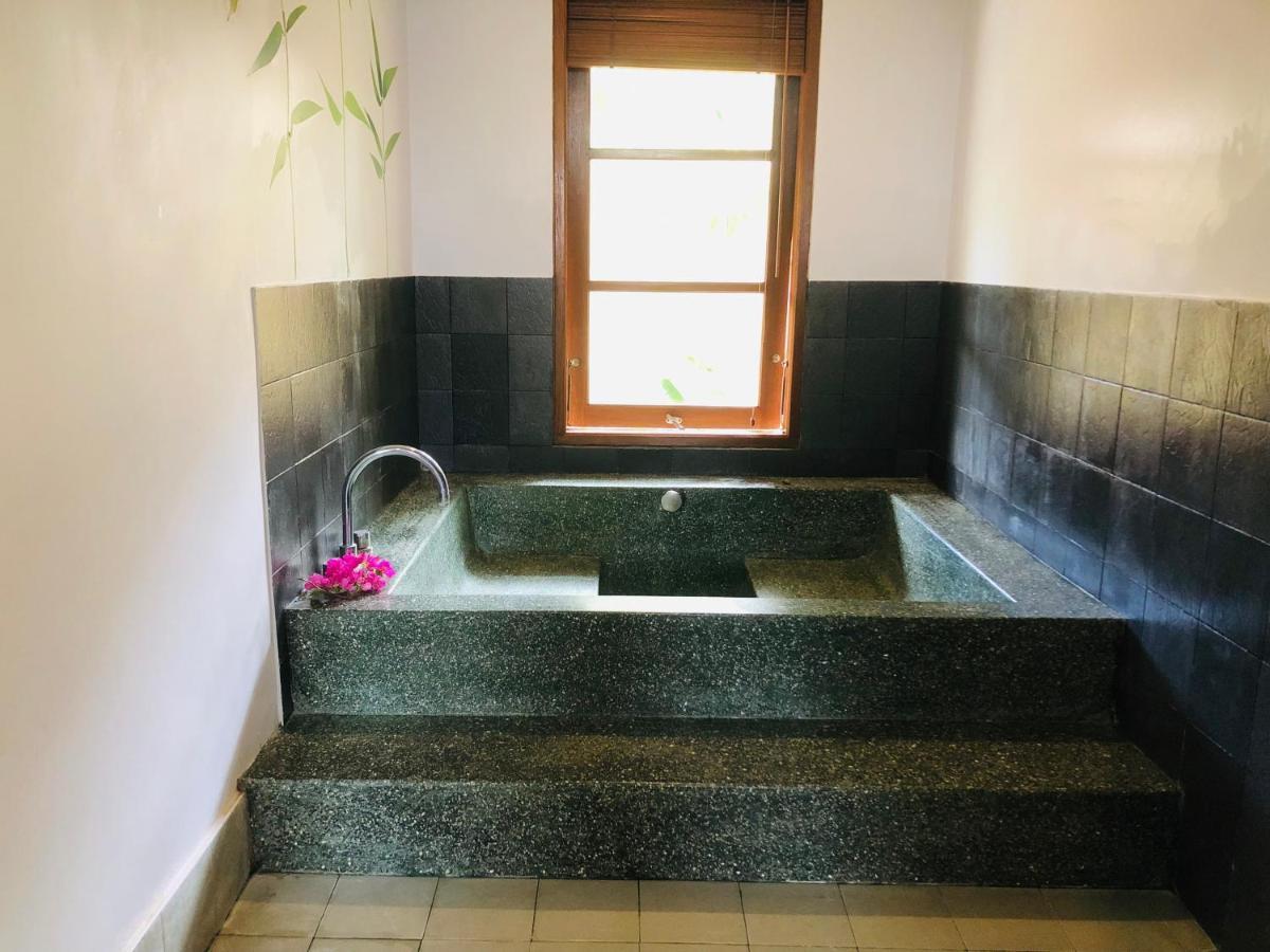 Villa Abhista Seminyak Extérieur photo