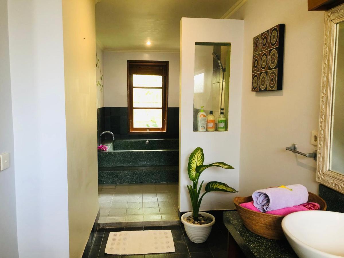 Villa Abhista Seminyak Extérieur photo