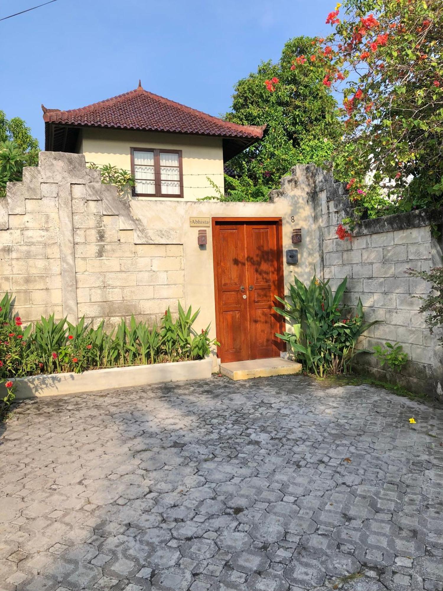 Villa Abhista Seminyak Extérieur photo